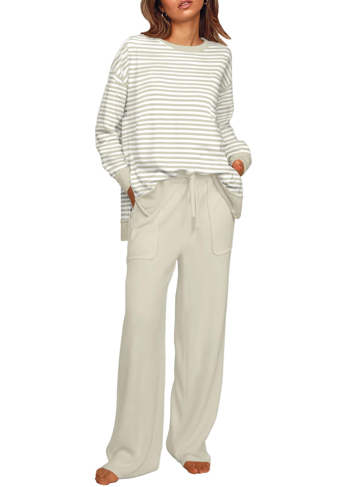 ETCYY NEW Lounge Sets for Women 2 Piece Outfits with Side Split Sweatshirt Tops and Wide Leg Sweatpants