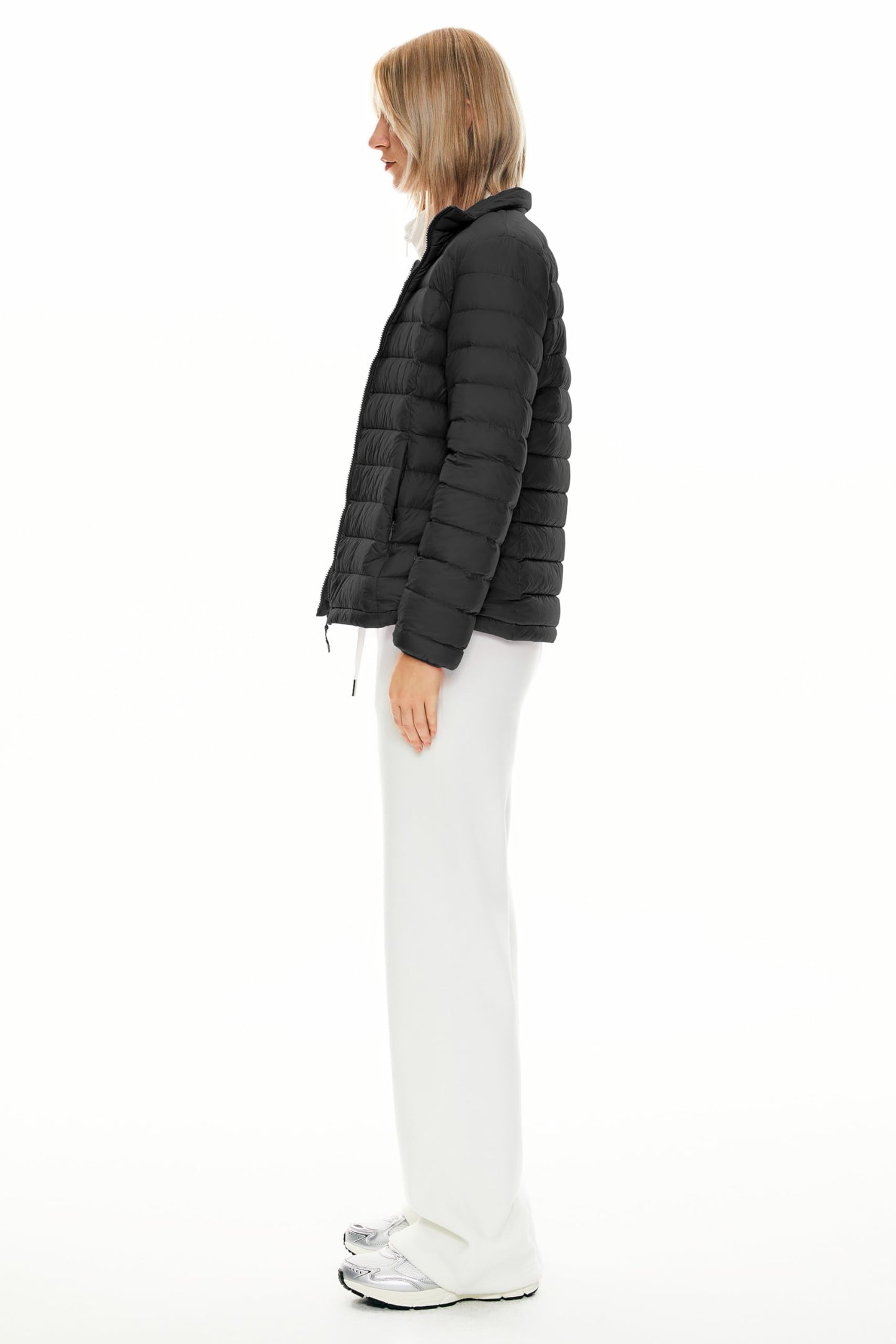 Orolay Women's Lightweight Packable Down Jacket Quilted Puffer Coat with Stand Collar