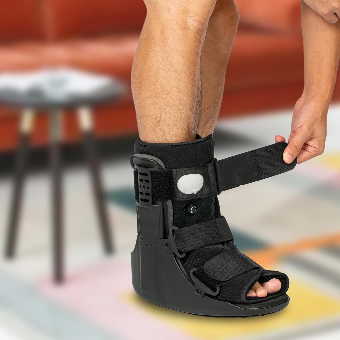 Air Walking Boot, Fracture Boot Short Walker Protection Fits Left or Right Foot Ankle Support for Injuries Fractures Sprains Black M