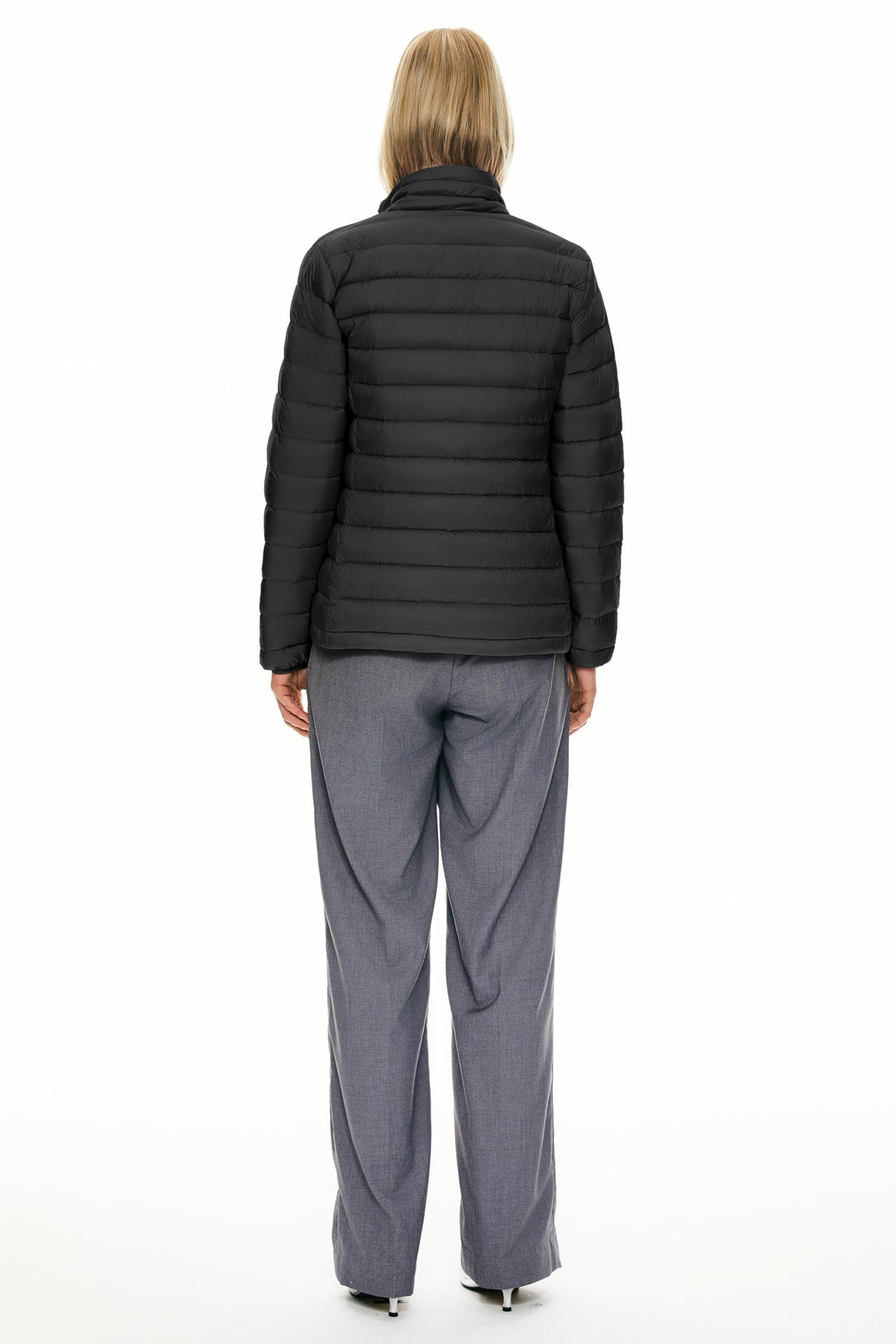 Orolay Women's Lightweight Packable Down Jacket Quilted Puffer Coat with Stand Collar