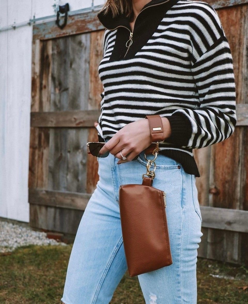 2-Piece Luxe Wristlet Set (IT Bag and a Key Ring Bracelet) Vegan Leather Classic Clutch Luxury Purse for Women