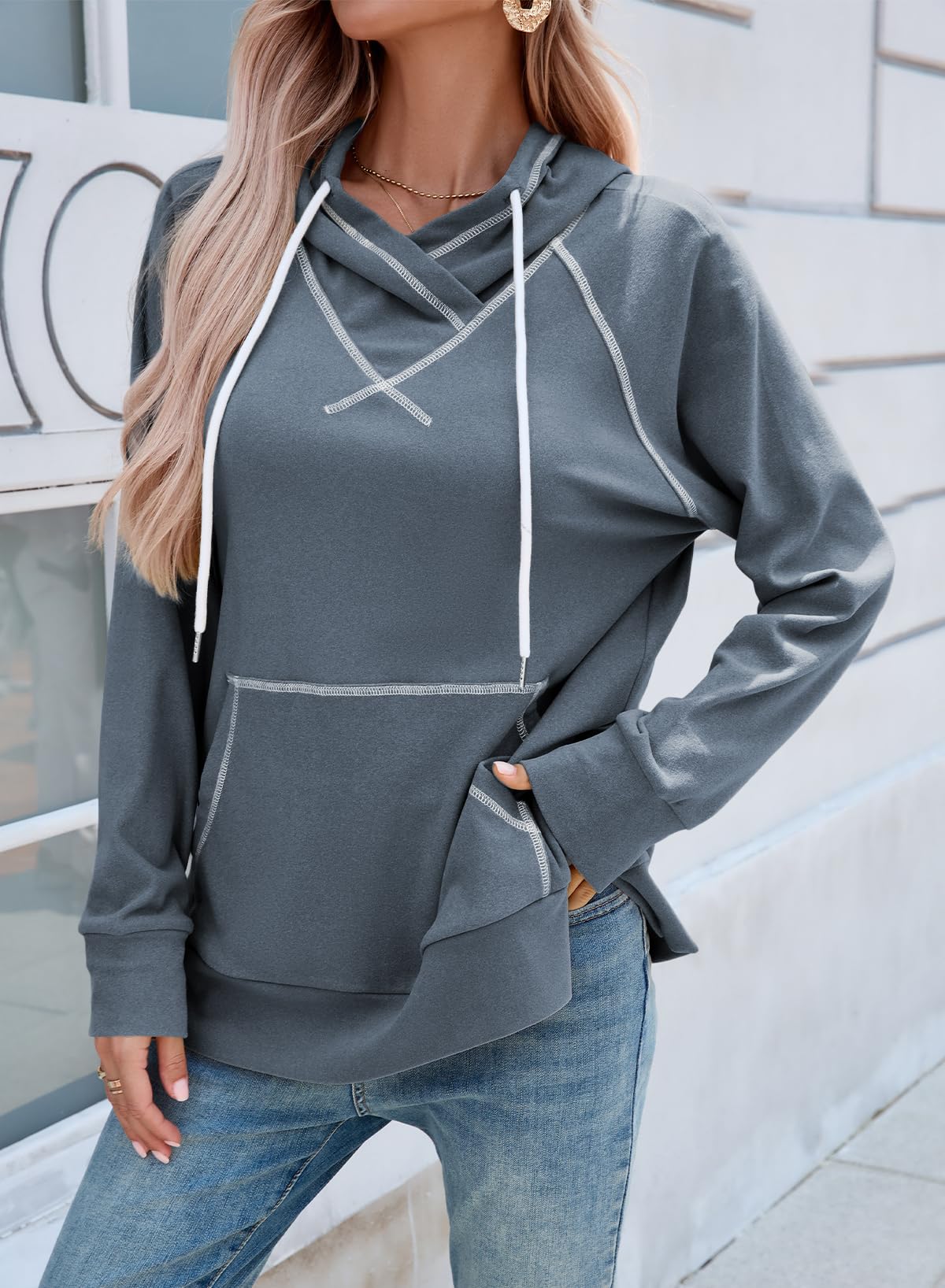 SHEWIN Womens Hoodies Drawstring Hooded Sweatshirt Pullover Long Sleeve Tops Womens Fall Fashion 2025