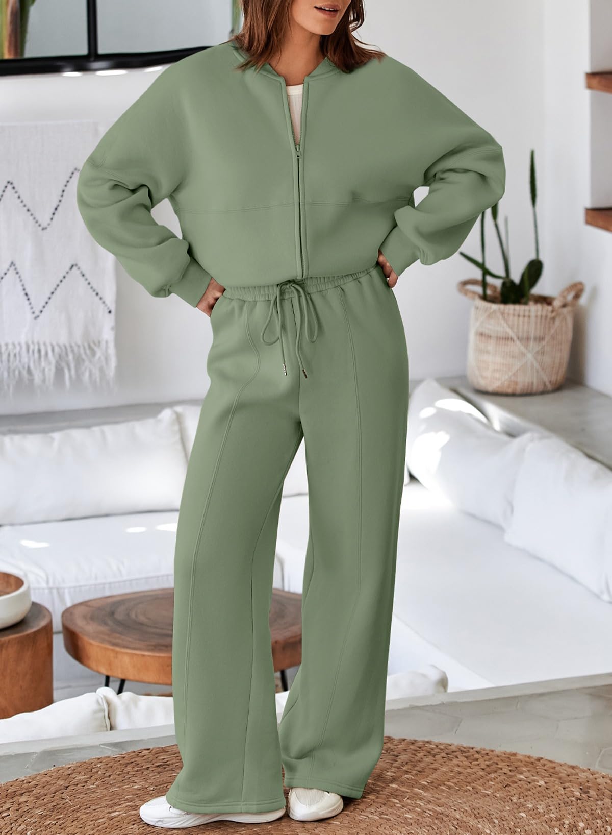 Aleumdr Women's 2 Piece Outfits Oversized Fleece Sweatsuit Zip Up Long Sleeve Sweatshirt with Wide Leg Sweatpants