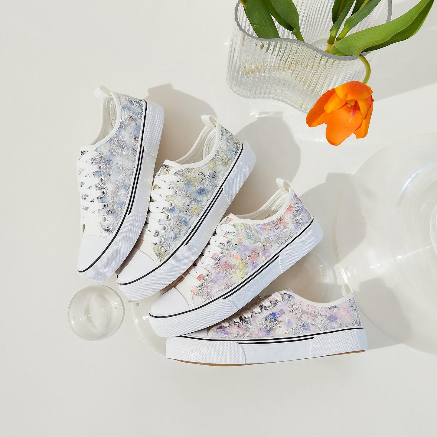 kufeiti Women's White Tennis Shoes Embroidered Sequins Low Top Canvas Shoes Comfortable Casual Fashion Sneakers