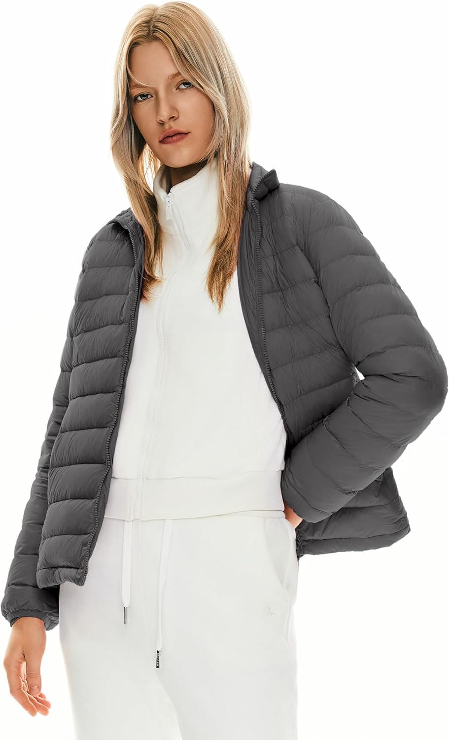 Orolay Women's Lightweight Packable Down Jacket Quilted Puffer Coat with Stand Collar