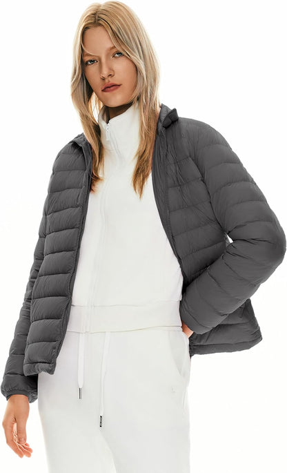 Orolay Women's Lightweight Packable Down Jacket Quilted Puffer Coat with Stand Collar