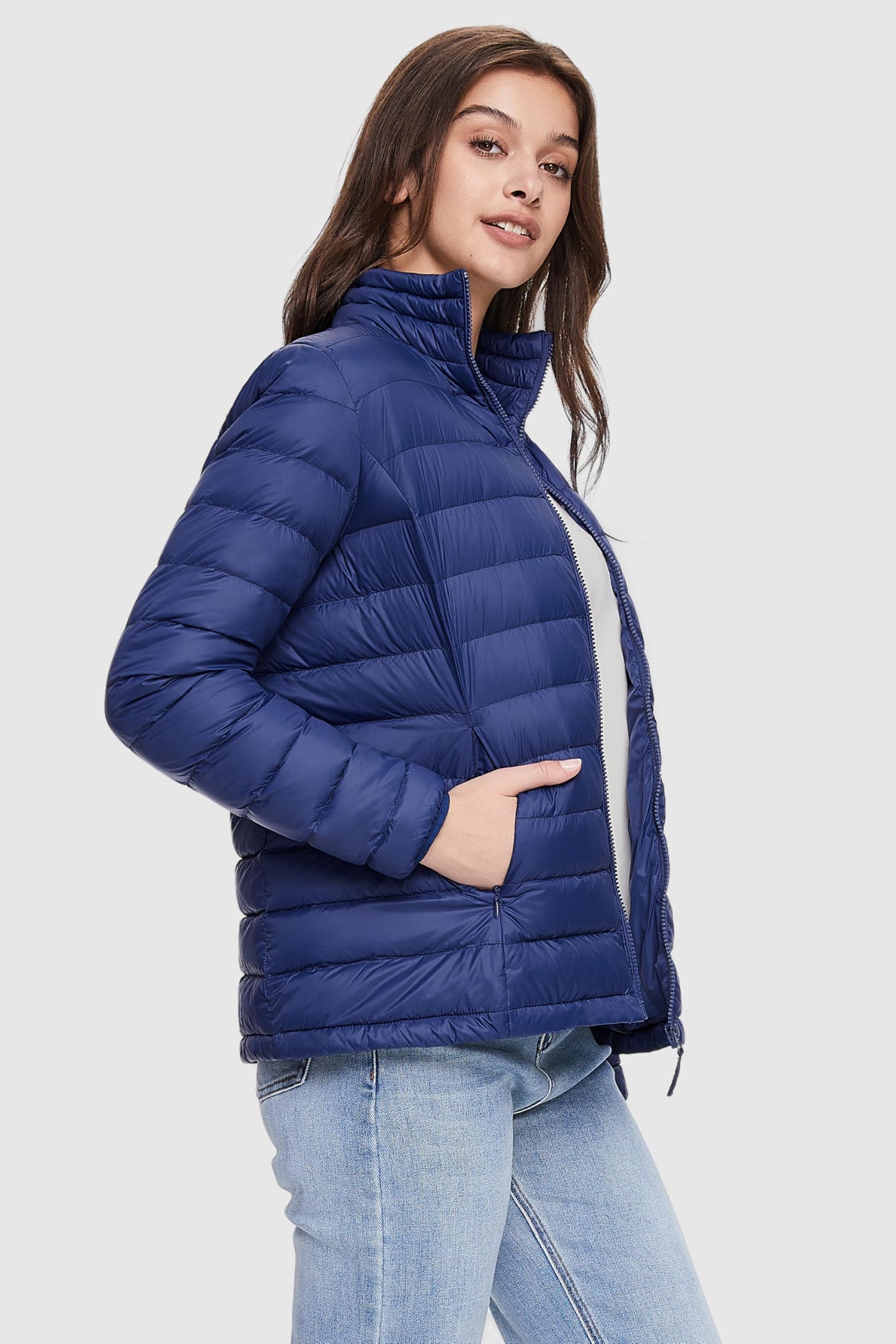 Orolay Women's Lightweight Packable Down Jacket Quilted Puffer Coat with Stand Collar