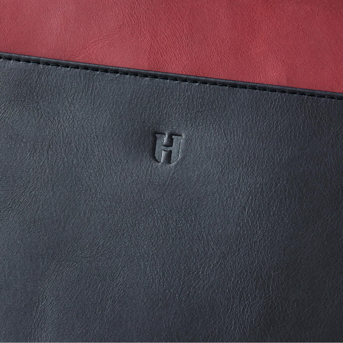 Wristlet for Women and Men, Full-Grain Leather Clutch with Zip Closure & RFID Blocking