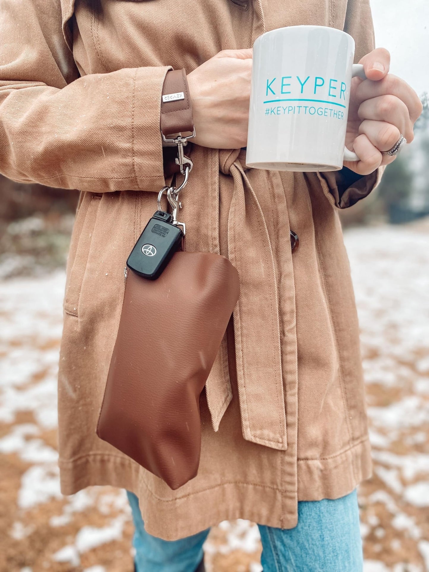 2-Piece Luxe Wristlet Set (IT Bag and a Key Ring Bracelet) Vegan Leather Classic Clutch Luxury Purse for Women