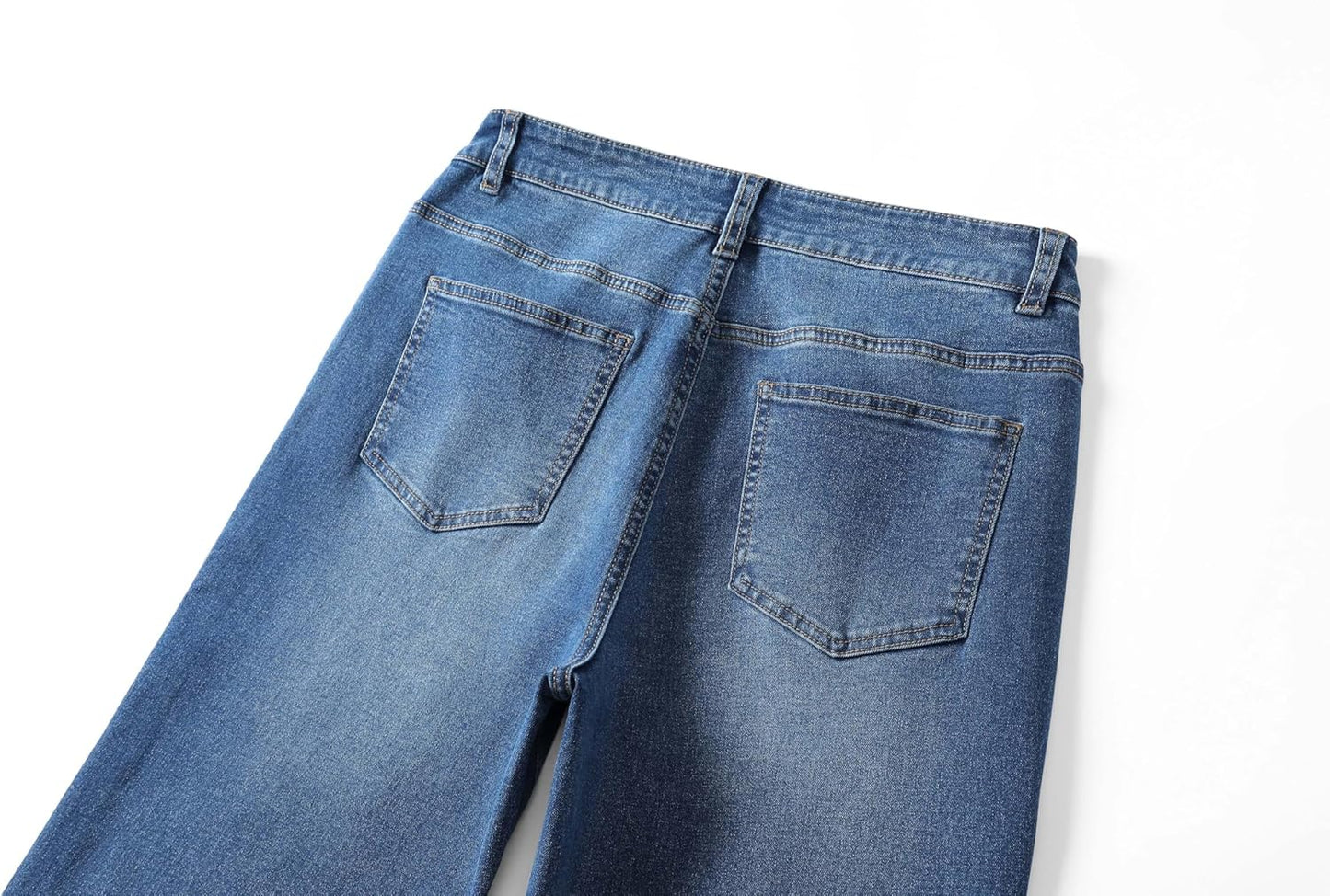 Women's Trendy Mid - Waisted Cropped Straight Leg Boyfriend Capri Jeans with Pockets